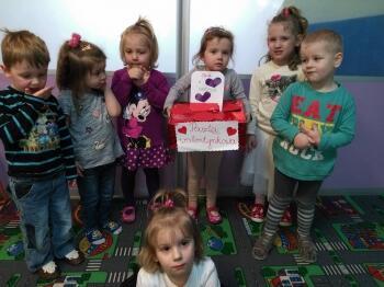 28167098_1870297826345651_1244917924006869340_n