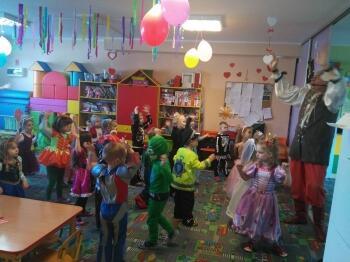 27657880_1868855873156513_2235807108795619209_n