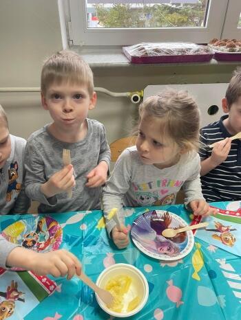 327323135_1359644128130071_3373896979264163157_n