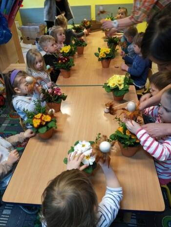 29541372_1927045040670929_5470285792792618344_n