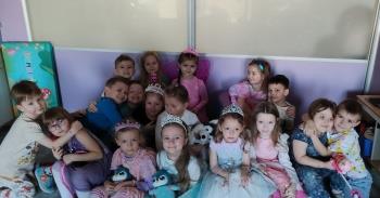 49e333e5-fe2c-4dcd-9432-2387cf3d9982