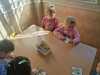 0f599794-9968-43c4-a8d0-c9c473874166