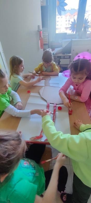 737e2818-d032-4373-99b7-7c394efb9396