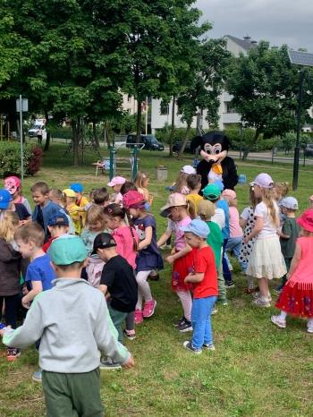 78bfcdea-4bc5-4121-b60c-0303fc9d2cc3