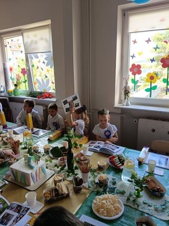 3df4c9a9-f3c5-4623-9a19-d7d9c3d84c14