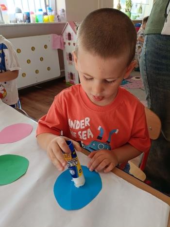 40b9a1c4-418a-4966-ac19-9d38d06952d5