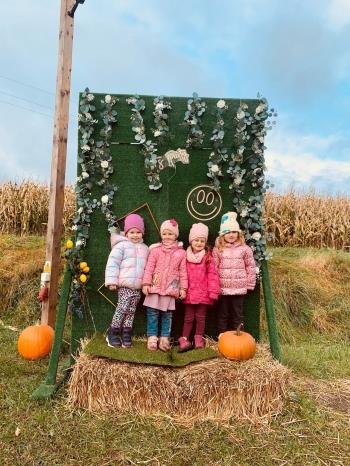 a60309df-4e51-4317-b307-49d3d75e812d