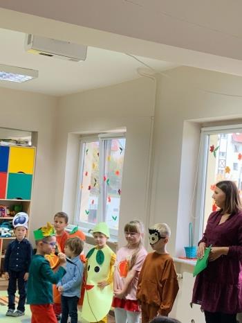 28ef2346-f1e3-4939-ba67-6e5a64d827c3