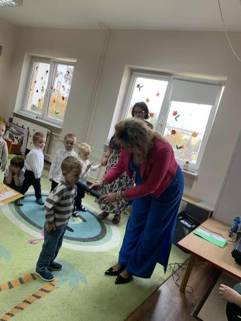 b562f6e4-768a-4562-a4b1-25c77bdde41e