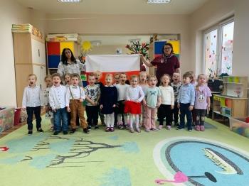 ab753223-7dfb-43bb-b188-bfcbf1b2c76b