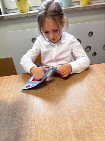 73f0ac00-d191-457d-869d-1dc5e3f70cd1