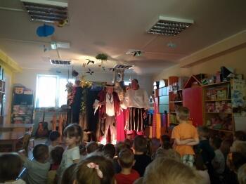 32808044_1890979157860776_4378320400623337472_n