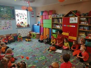 76751586_427556681213948_9094447383600693248_n