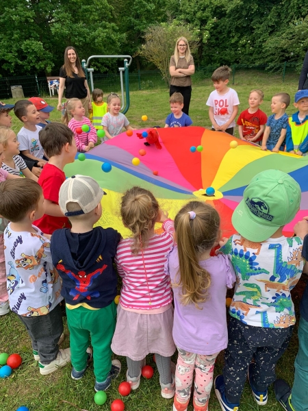 Dzień dziecka- Pszczółki