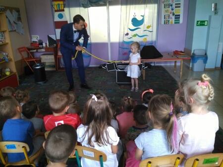 POKAZ ILUZJI I MAGII