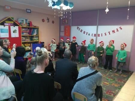 Przedstawienie świąteczne w języku angielskim 